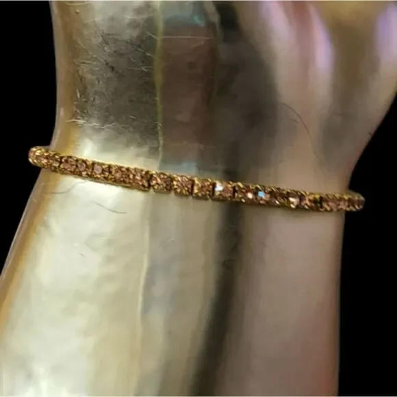 PARIS!‎ Tennis Bracelet Soft Blush and Goldtone Stretch 8" - Picture 6 of 8